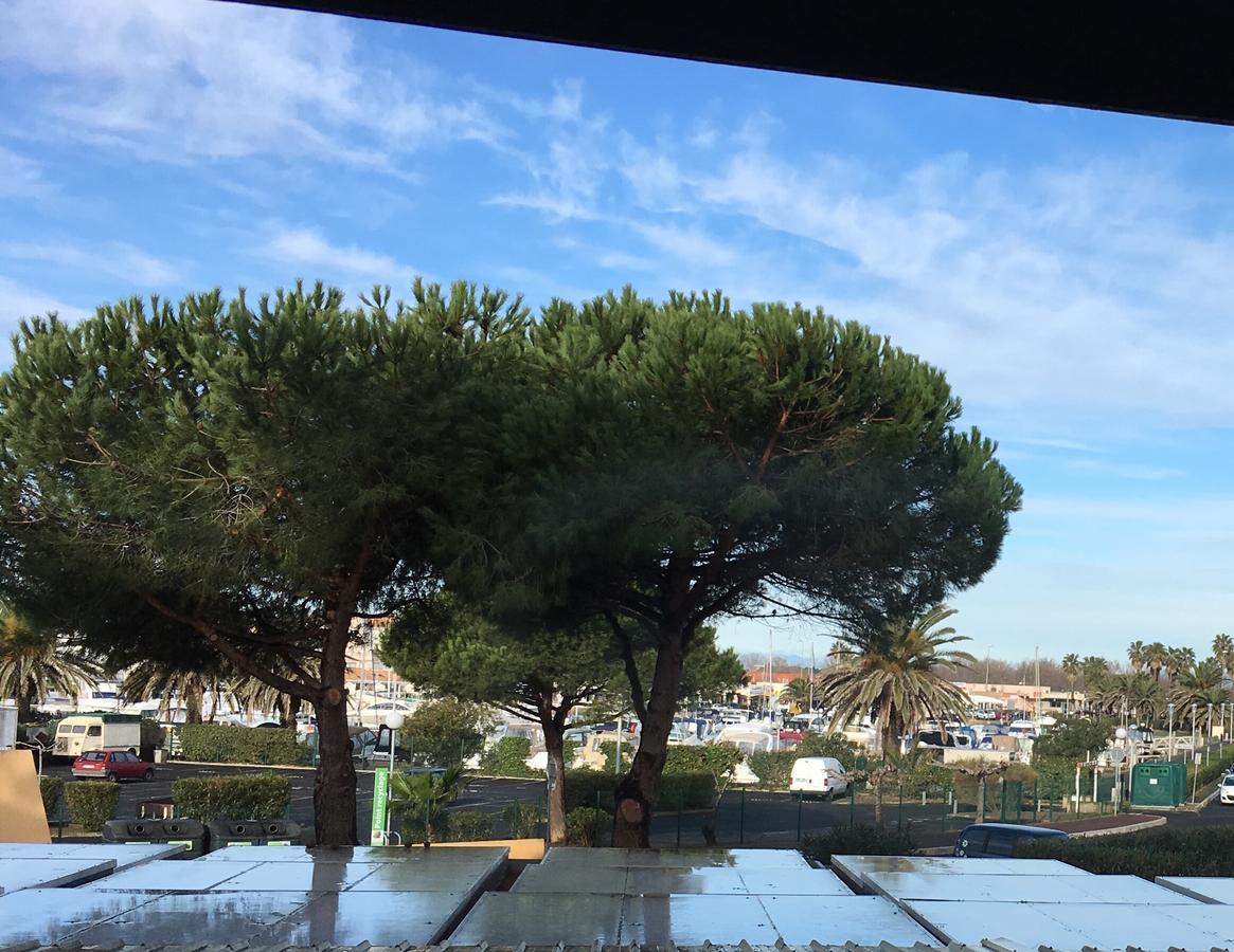 Au Coeur du Village Naturiste Agde Extérieur photo